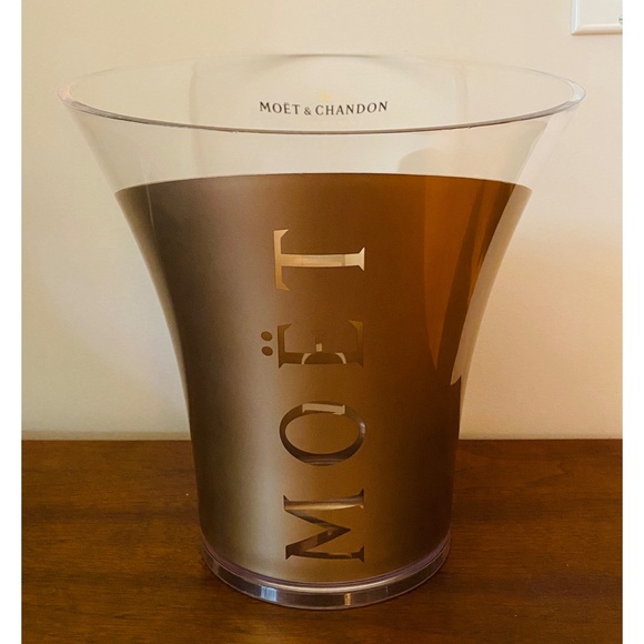 MOET & CHANDON Champagne Ice Bucket Gold / Clear Acrylic - Picture 1 of 5